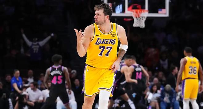 火箭力克老鹰跃居西部第四 掘金逆转猛龙排名升