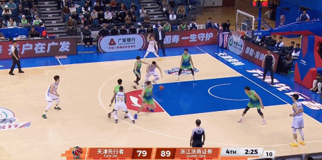 胡金秋砍32分率队掀翻天津 广厦男篮常规赛再添
