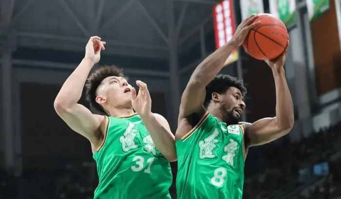 辽宁逆转同曦布罗金顿成关键攻坚点