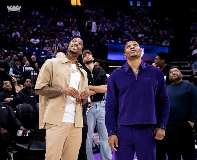 NBA历史首现8队输球超55场 摆烂潮引选秀规则改革